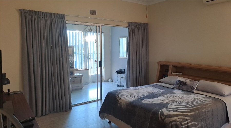 4 Bedroom Property for Sale in Vanes Estate Eastern Cape